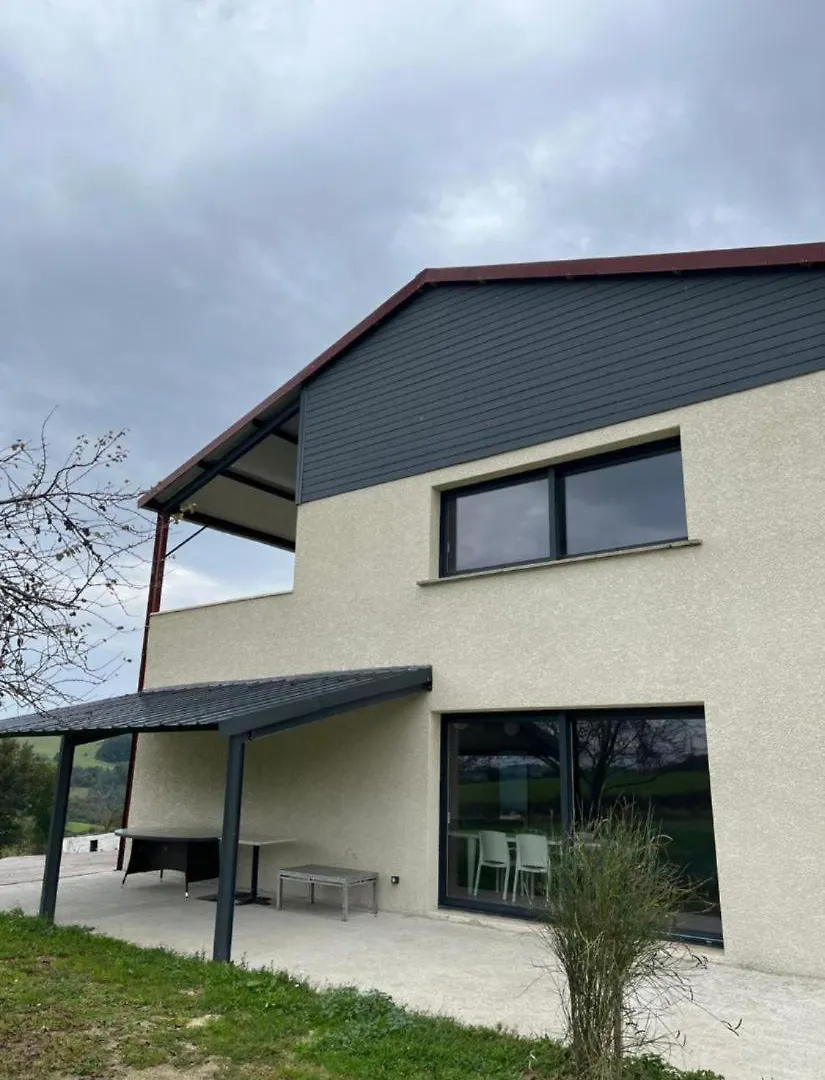 Holiday home Gites De Landuziere, Sleeps 14 Saint-Genet-Lerpt France